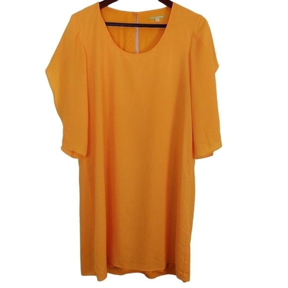 Gianni Bini Mustard Yellow Short Split Sleeve Shift Dress Lined Boat Neck Sz M. - Picture 1 of 11